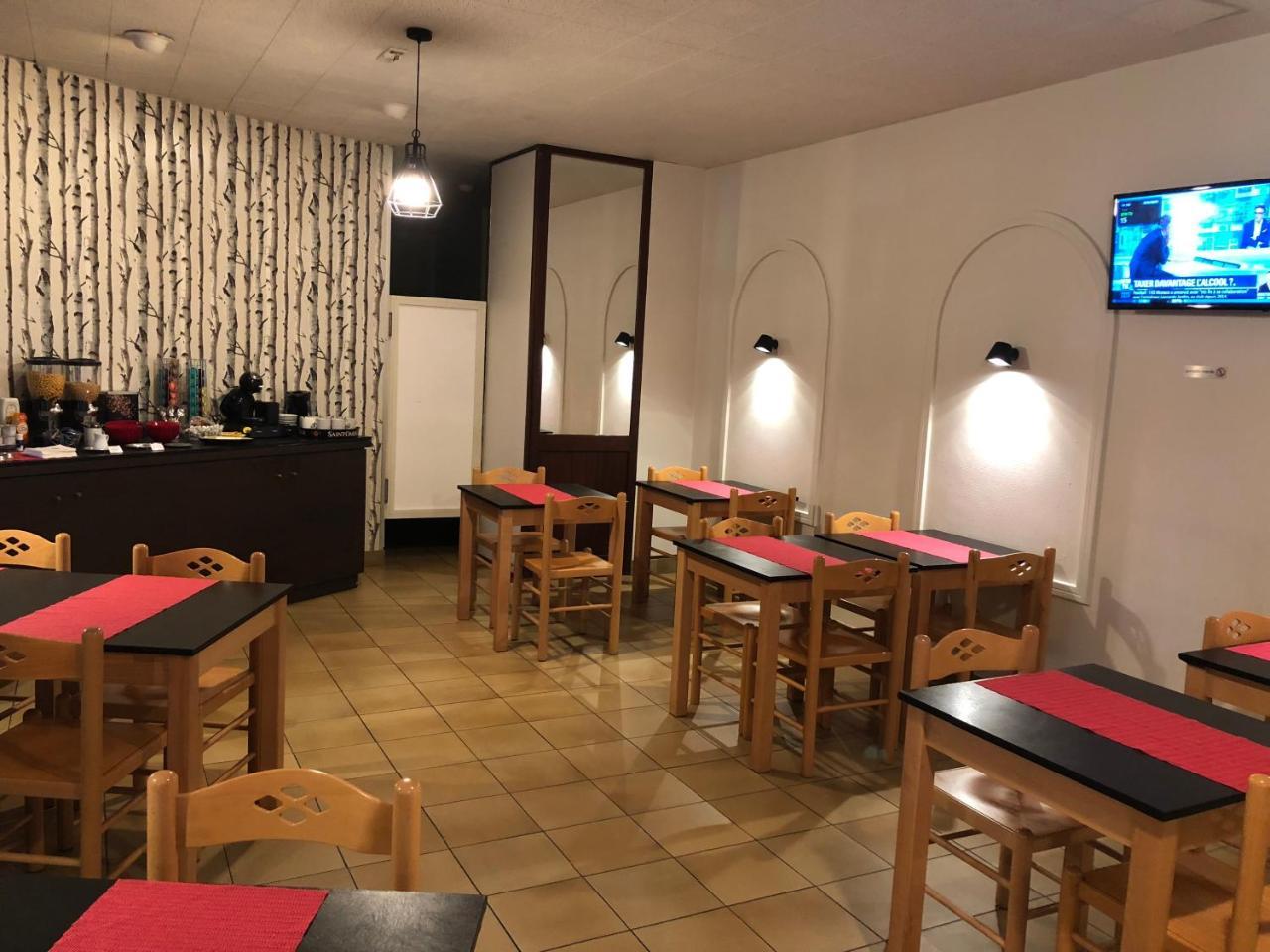 La Voile Rouge Hotel Rosporden Buitenkant foto